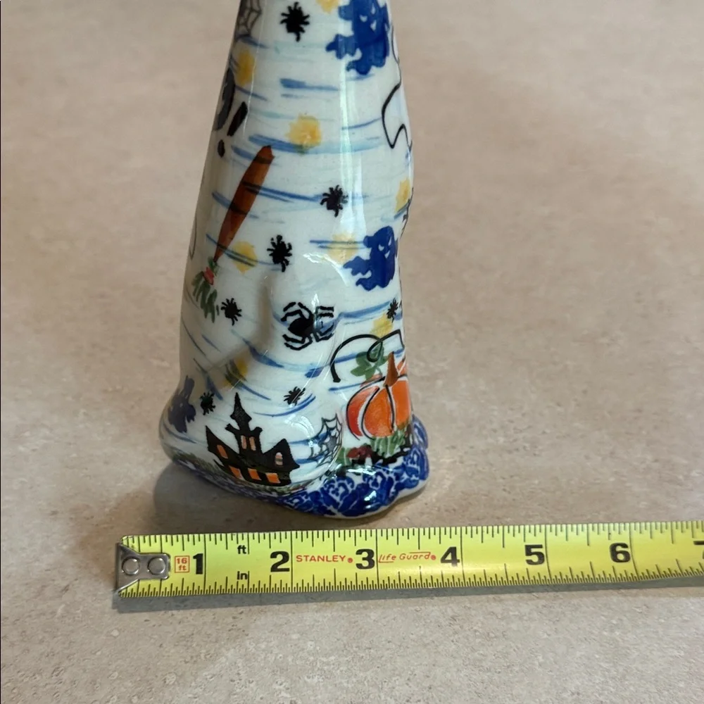 Polish Pottery Ceramic Cat Figurine with Halloween Design - Picture 7 of 9